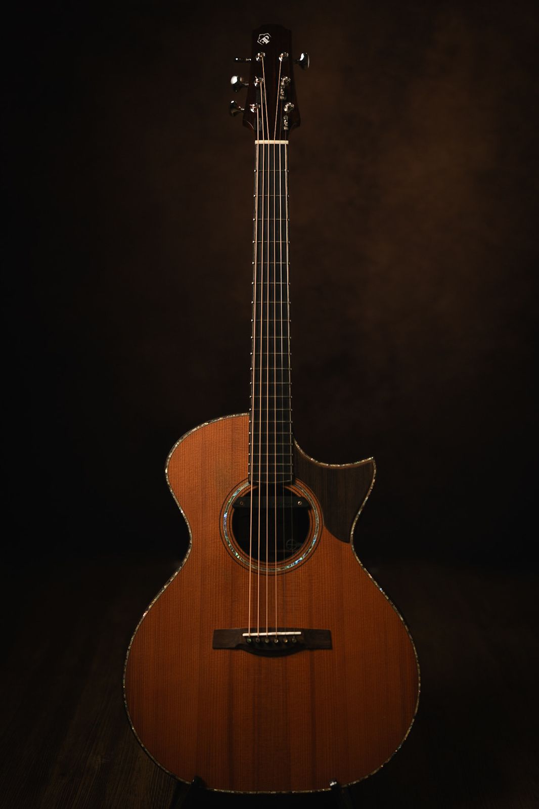 Violão Jacarandá — redwood e jacarandá-da-bahia